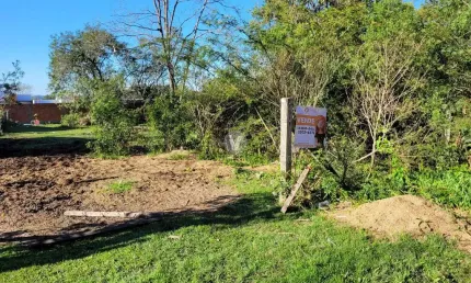 Terreno à venda na Rua Aroeira-Vermelha, 00, Diácono João Luiz Pozzobon, Santa Maria