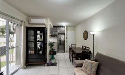 Apartamento com 2 quartos à venda na Rua Izidoro Grassi, 555, Nossa Senhora Medianeira, Santa Maria