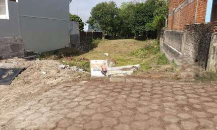 Terreno à venda na Rua Acre, 79, Nonoai, Santa Maria