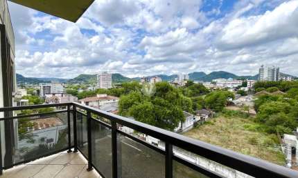 Apartamento de três  dormitório, próximo ao Clube Dores!