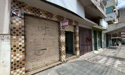 Ponto comercial para alugar na Avenida Rio Branco, 587, Centro, Santa Maria