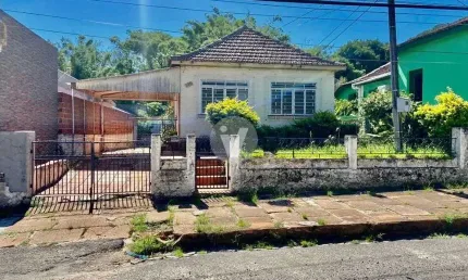 Terreno à venda na Rua Agne, 333, Itararé, Santa Maria
