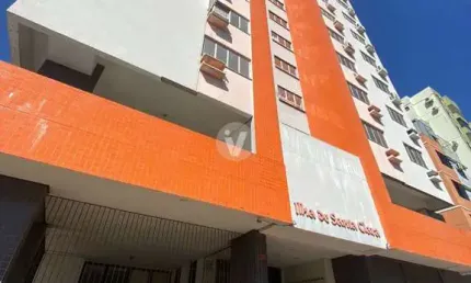 Apartamento central com 2 dormitórios no Res. Ilhas de Santa Clara