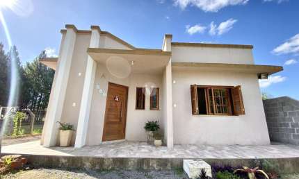 Casa 2 dormitórios à venda Diácono João Luiz Pozzobon Santa Maria/RS