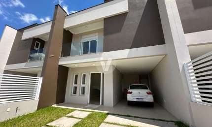 Casa com 3 quartos à venda na Rua Sebastião Portela, S n, Camobi, Santa Maria