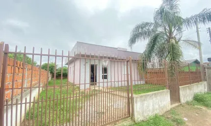 Casa 02 dormitórios (sendo 01 suíte) no Bairro Passo D'areia!