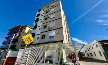 Apartamento com 2 dormitórios sacada churrasqueira e vaga de garagem