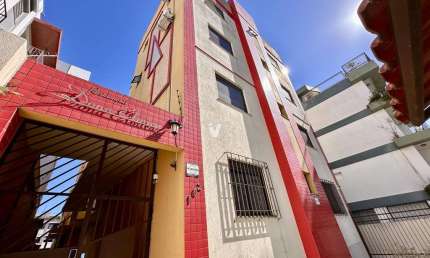 Apartamento 3 dormitórios com suíte e 2 vagas no Centro