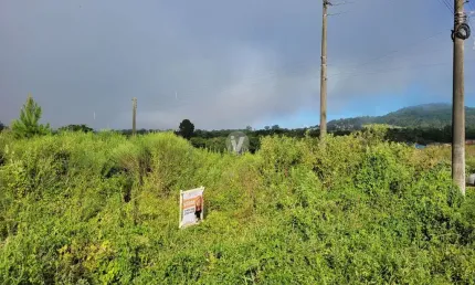 Terreno à venda na Rua Canjerana, 01, Diácono João Luiz Pozzobon, Santa Maria