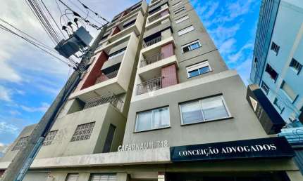 Excelente apartamento a venda com um dormitório e vaga de garagem no centro