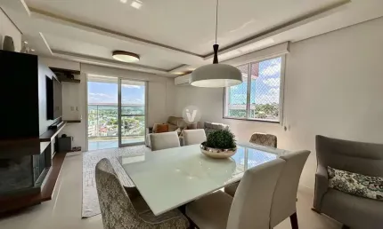 Lindo apartamento de 2 dormitórios com 2 vagas, semi-mobiliado!