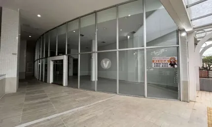 Excelente Loja com 4 vagas e 660m² para alugar e vender!