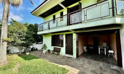 Casa com 4 quartos à venda na Rua Palmas, 703, Juscelino Kubitschek, Santa Maria