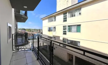 Apartamento para locação 2 dormitórios sendo 1 suíte, 1 vaga de garagem situado