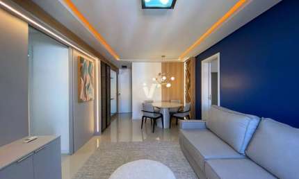 Apartamento de 3 dormitórios com suíte garagem no bairro Uglione
