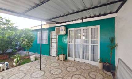 Casa com 3 quartos à venda na Rua São Martinho da Serra, 23, Diácono João Luiz Pozzobon, Santa Maria