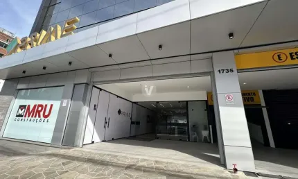 Sala comercial 56m², 1 vaga, no Prime, Centro. Agende visita!