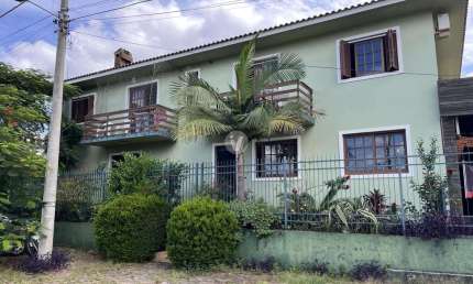 Prédio residencial com três apartamentos, Residencial Lopes