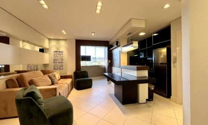 Apartamento de 2 dormitórios com sacada gourmet e vaga no N. Sra de Lourdes