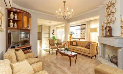 Apartamento 4 dormitórios com vista panorâmica no centro