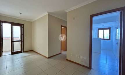 Apartamento 2 dormitórios e box de garagem no bairro Camobi