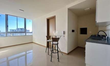 Apartamento 2 dormitórios semimobiliado no Cristo Rei.