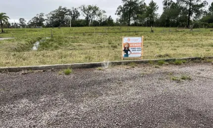 Terreno à venda na Estrada Eduardo Duarte, 00, Tomazetti, Santa Maria