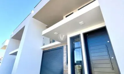 Casa com 3 quartos para alugar na Irineu Geraldo Beviláqua, lote 11, Camobi, Santa Maria