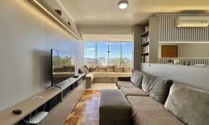 Apartamento com 3 dormitórios, suíte e vaga dupla em Camobi