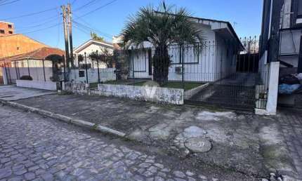 Terreno para construção, com excelente localização, no bairro Camobi.