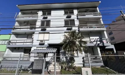 Apartamento 3 dormitórios com 128m², 1 vaga de garagem, no Centro
