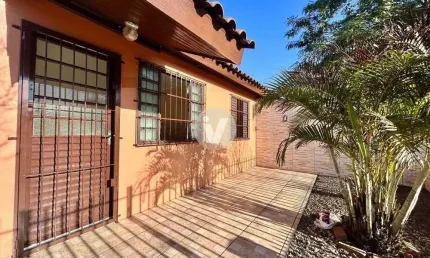 Casa 2 dormitórios para locação no bairro Diacono João Luiz Pozzobon
