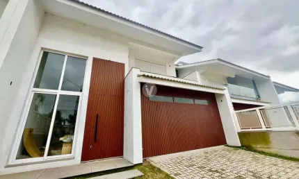 Casa nova à venda com 3 dormitórios, localizada no bairro camobi