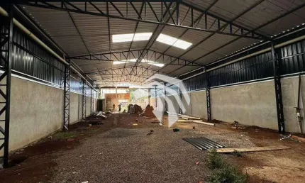Barracão para alugar, 384 m² por R$ 10.500,00 - Esmeralda - Cascavel/PR