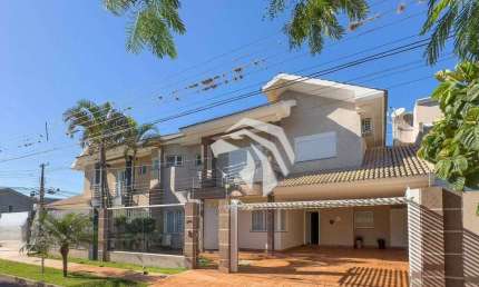 Sobrado com 4 dormitórios sendo 1 suíte à venda, 200 m² por R$ 1.989.000 - Tropical - Cascavel/PR
