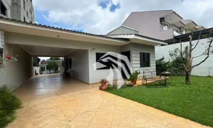 Casa com 3 dormitórios à venda, 127 m² por R$ 1.800.000,00 - Centro - Cascavel/PR