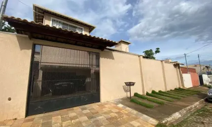 Casa com 3 dormitórios à venda, 189 m² por R$ 799.000,00 - Shalimar - Lagoa Santa/MG