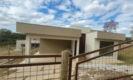 Casa em  Jaboticatubas, no condomínio estancia da mata