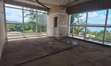 Salas comerciais em Lagoa Santa, no Lake Mall com vista definitiva da Lagoa Central.