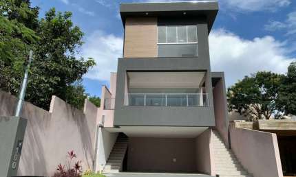 Casa com 4 dormitórios à venda, 140 m² por R$ 1.100.000,00 - Condomínio Trilhas Do Sol - Lagoa Santa/MG