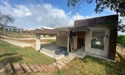 Casa com 4 dormitórios à venda, 280 m² por R$ 1.290.000,00 - Condomínio Vale do Luar - Jaboticatubas/MG