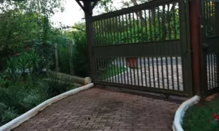 Casa com 4 dormitórios à venda, 650 m² por R$ 2.950.000,00 - Condomínio Quintas da Lagoa - Lagoa Santa/MG