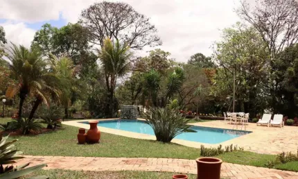 *Casa/Sítio em São José da Lapa em condomínio fechado;