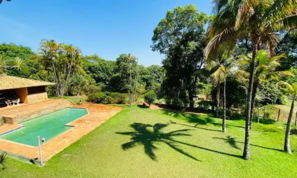 Casa em condomínio fechado com 4 quartos à venda na Estância das Amendoeiras, Lagoa Santa 