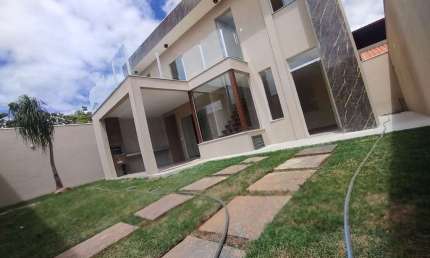 Casa com 4 quartos à venda na Lundcéia, Lagoa Santa 