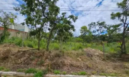 Excelente lote a poucos metros da lagoa no Recanto da Lagoa