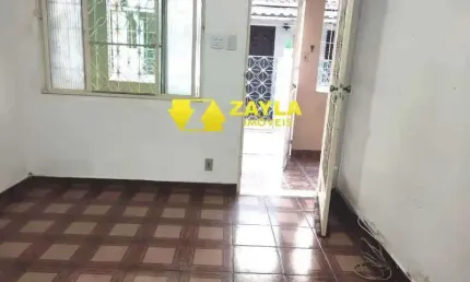 Casa com 2 quartos à venda na Rua Jacirendi, Colégio, Rio de Janeiro, 85 m2 por R$ 170.000