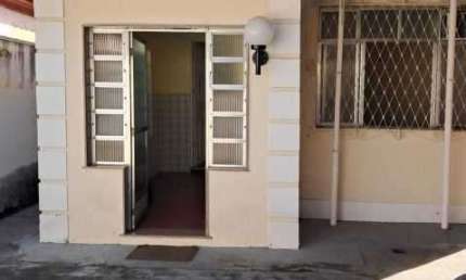 Casa com 3 quartos à venda na Rua Vaz Lobo, Vaz Lobo, Rio de Janeiro, 89 m2 por R$ 270.000