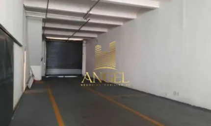 Prédio Comercial com 800 m² na Av Celso Garcia - Tatuapé
