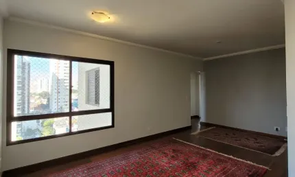 Vendo Apto na Vila Mariana Próximo ao Metrô Sta. Cruz com Suíte